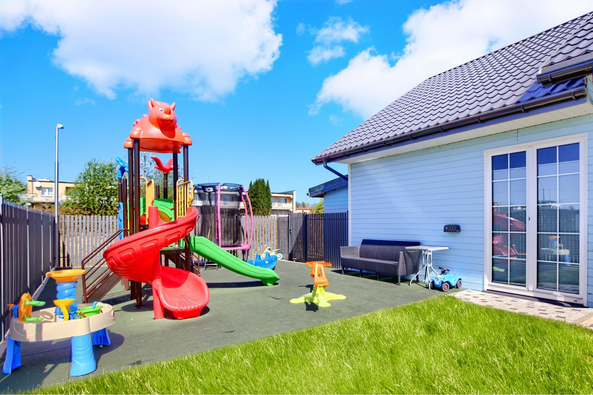 d99a8817-e82e-4eb6-8cc5-89cd979267fc